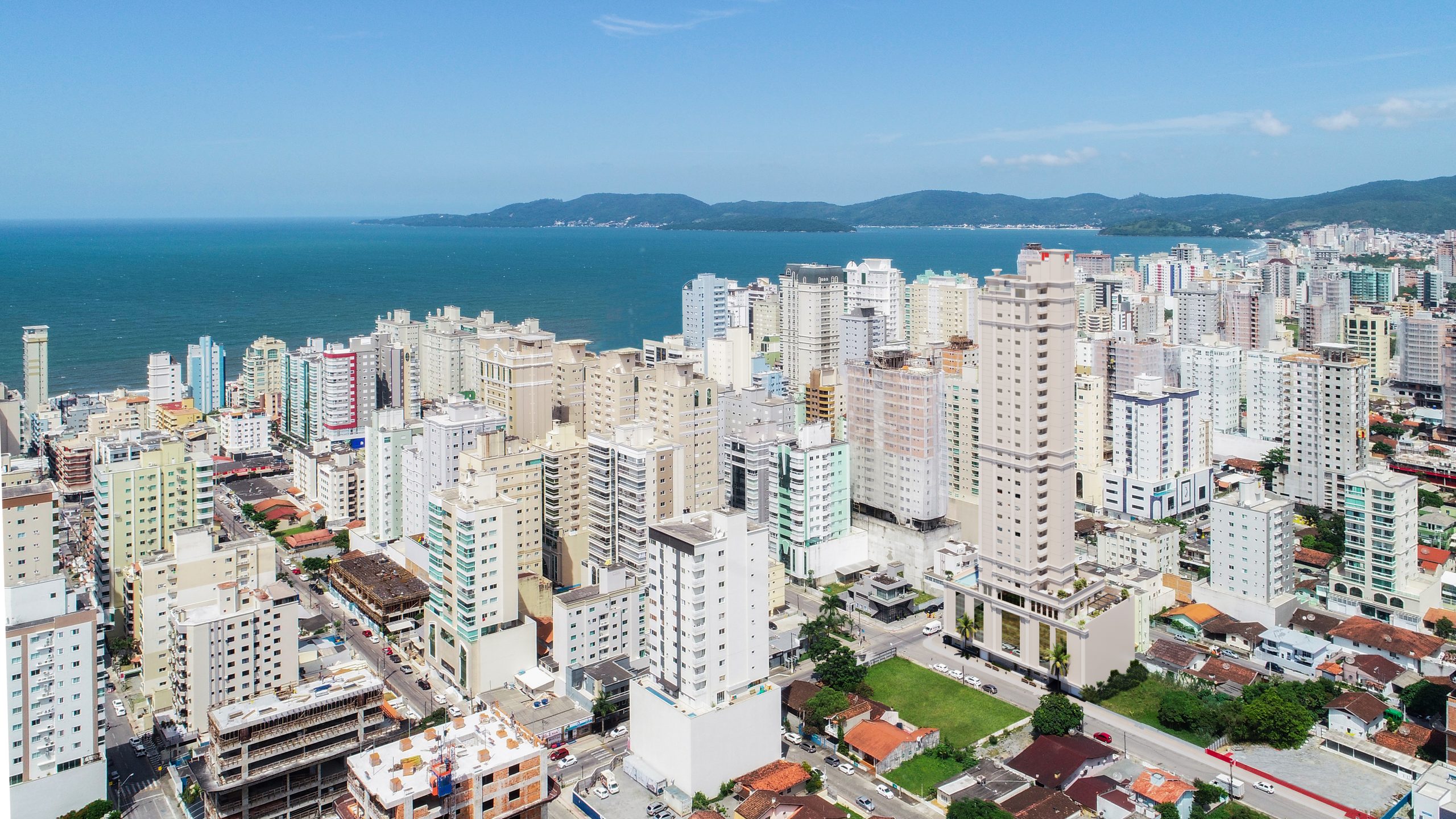 Ps,0021 Apartamentos no Libert Em Balneario Camboriu